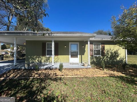 Photo of 1008 N 2nd Avenue NW, Rome, GA 30165 (MLS # 10629674) Photo of 1008 N 2nd Avenue NW, Rome, GA 30165 (MLS # 10629674)