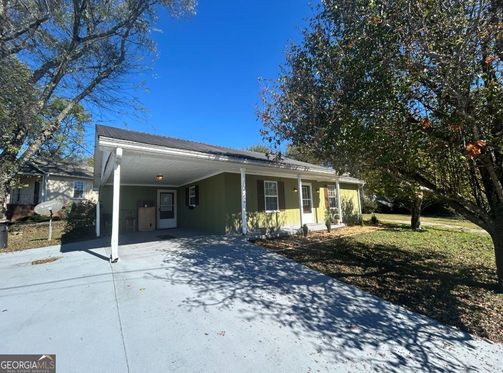 Photo of 1008 N 2nd Avenue NW, Rome, GA 30165 (MLS # 10629674)