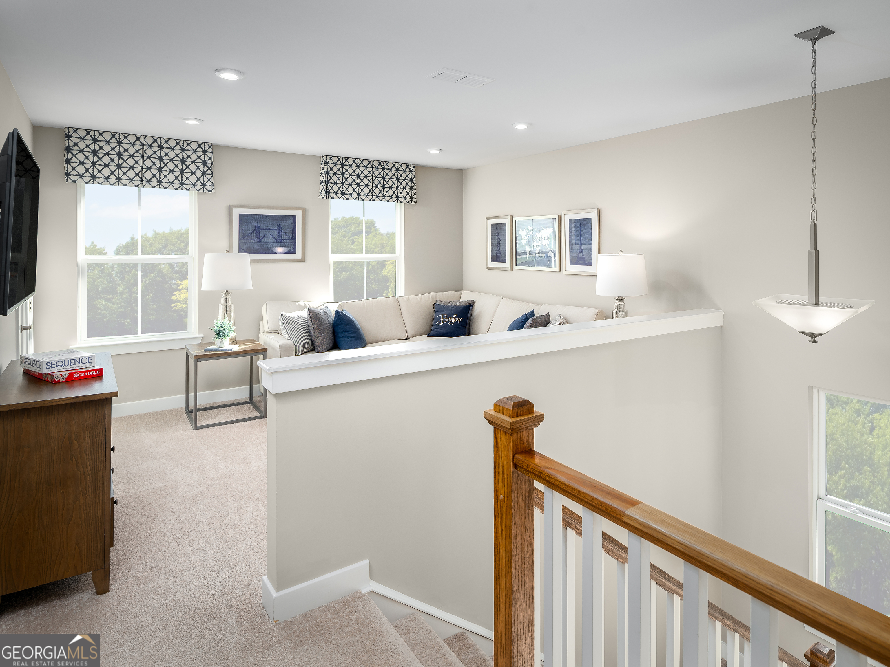 470 Flying Eagle Drive