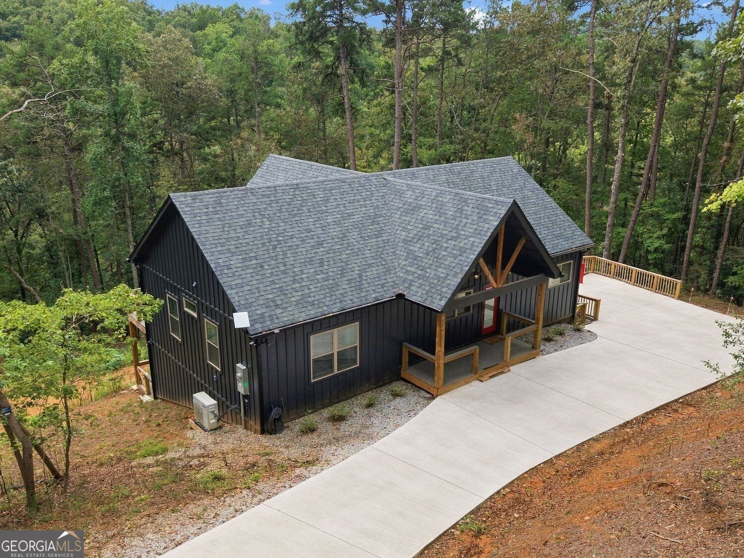 212 Slick Hickory WAY