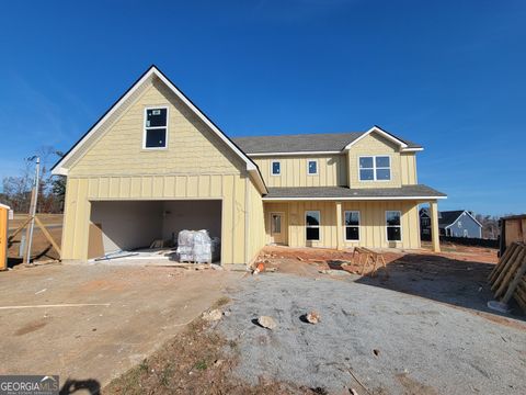 A home in Newnan