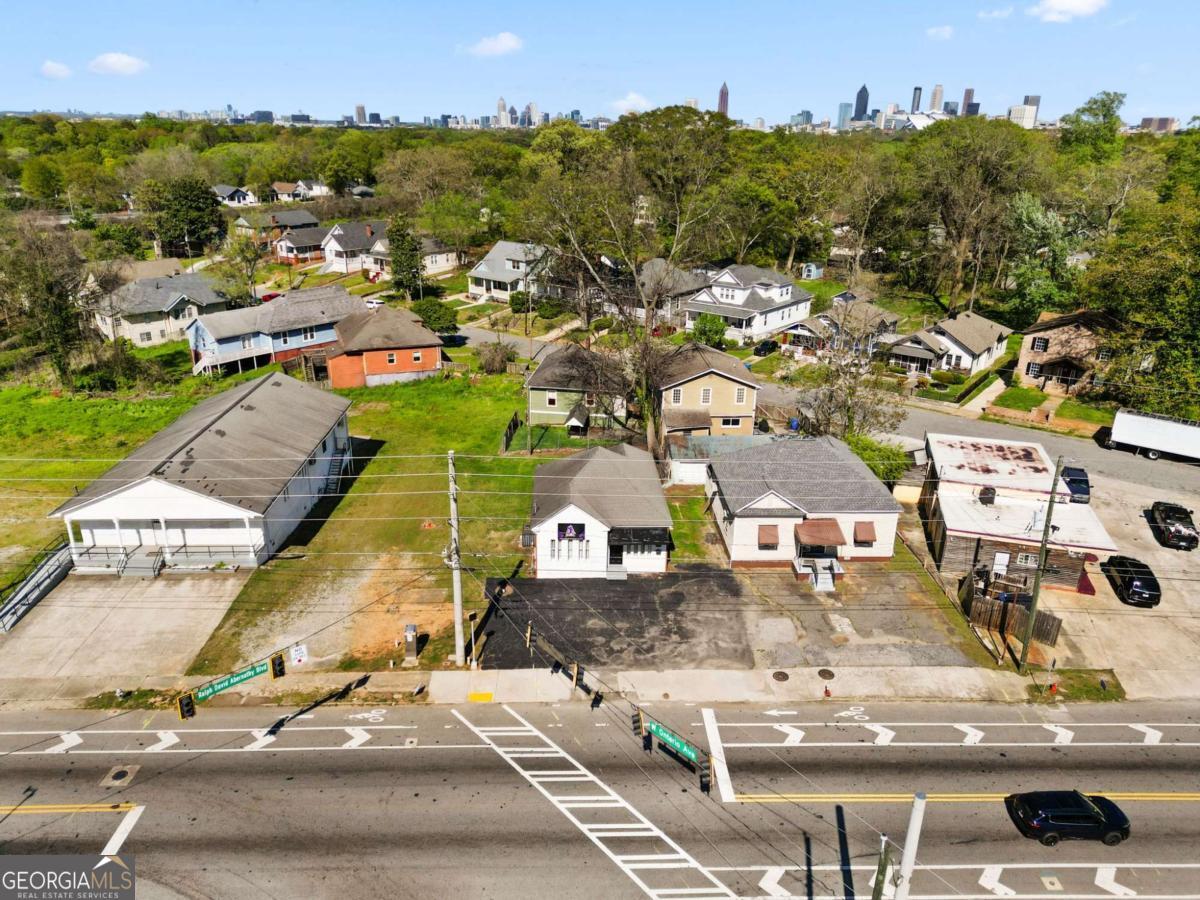 1583 Ralph David Abernathy BLVD SW