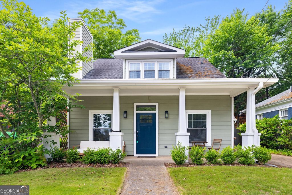 Photo of 212 Haralson Avenue NE, Atlanta, GA 30307 (MLS # 10671350)