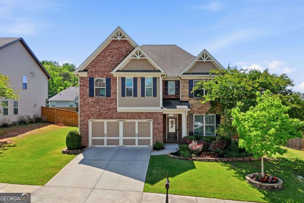 Photo of 705 Abbotsford Way, Woodstock, GA 30188 (MLS # 10758492)