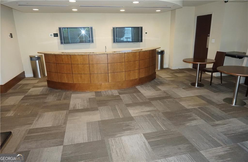 3324 Peachtree RD NE 1010