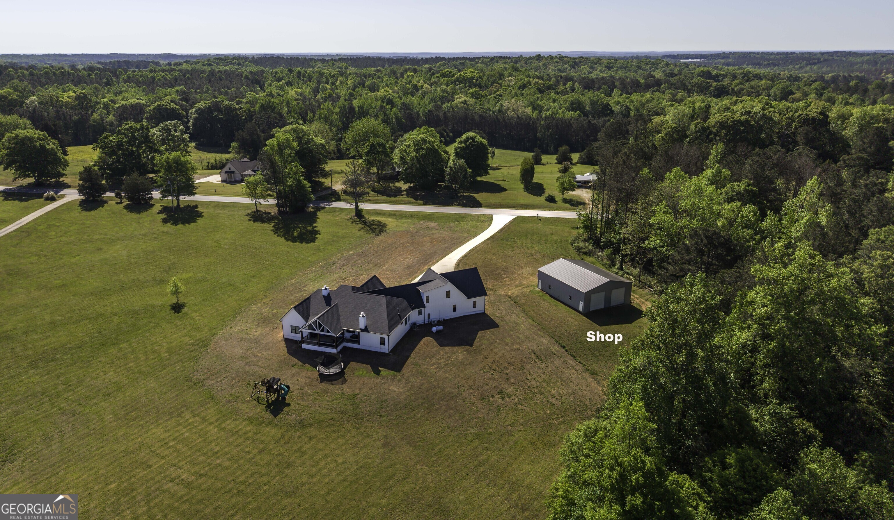 2392 Welcome RD