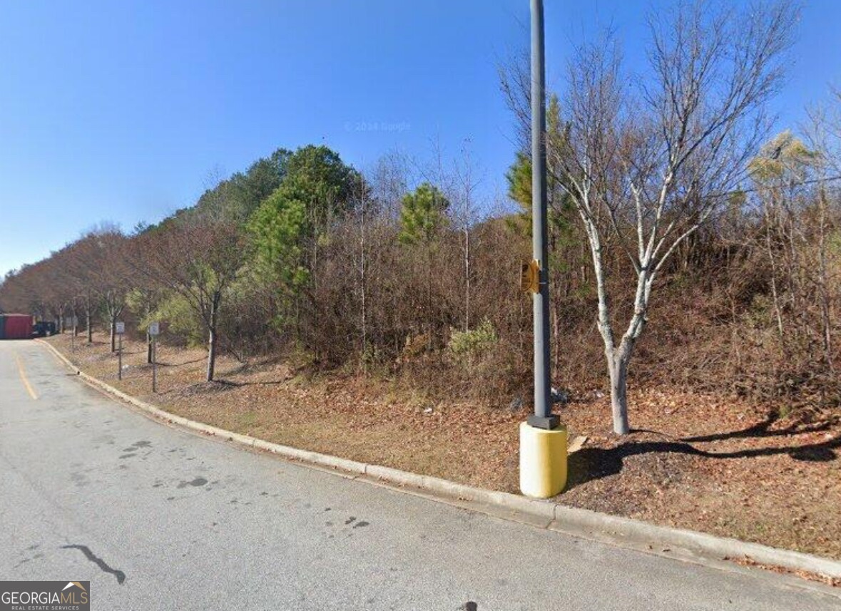 2716 Hamilton Mill RD