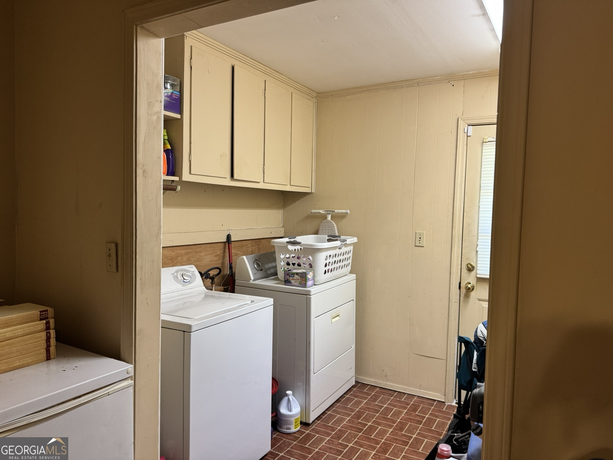 Suburban Heights - Residential