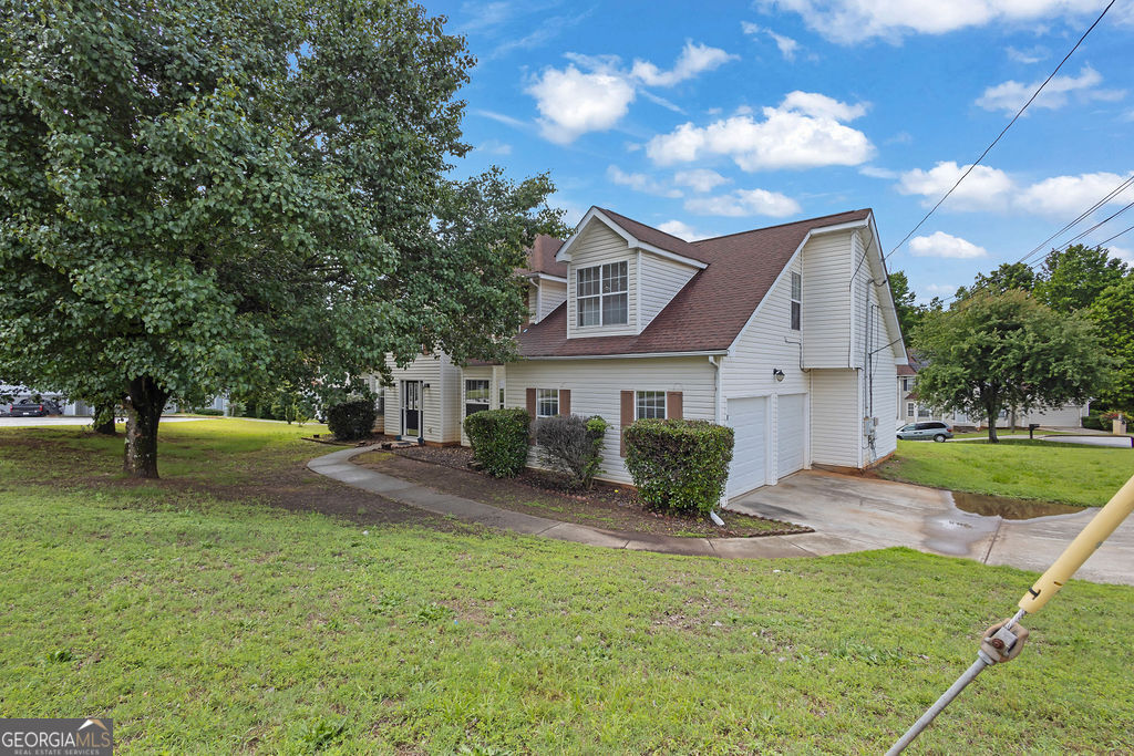 3885 Riverview Chase BLF
