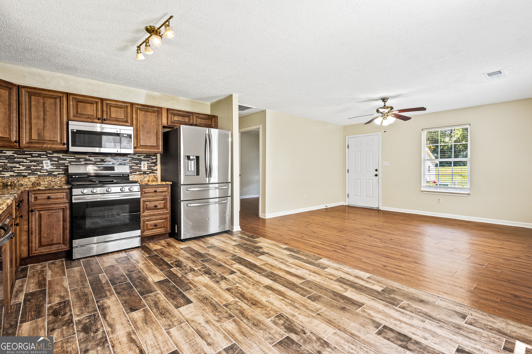 5118 Claxton Court