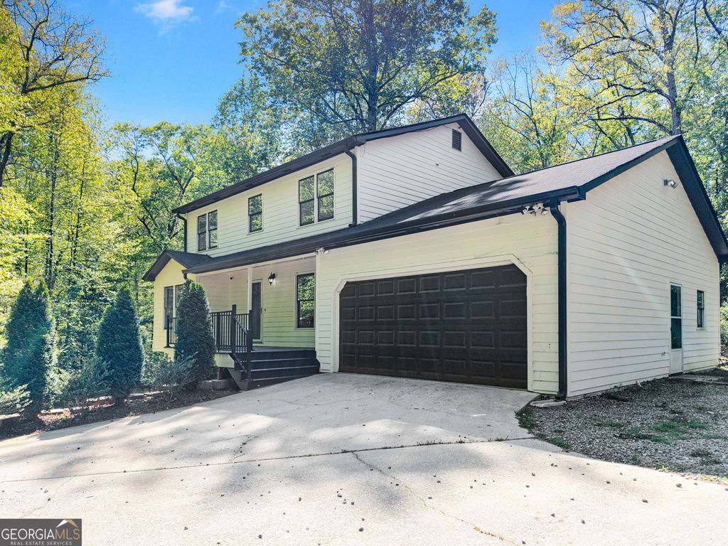 Photo of 3171 Burnt Hickory Road NW, Marietta, GA 30064 (MLS # 10736125)