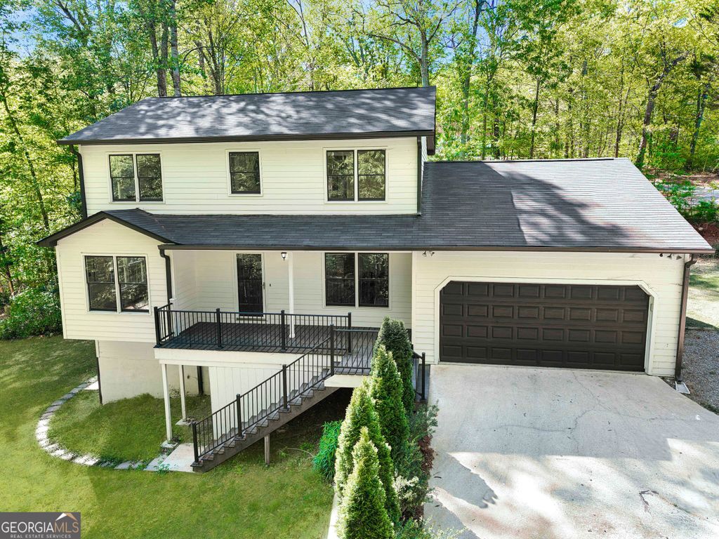 Photo of 3171 Burnt Hickory Road NW, Marietta, GA 30064 (MLS # 10736125)