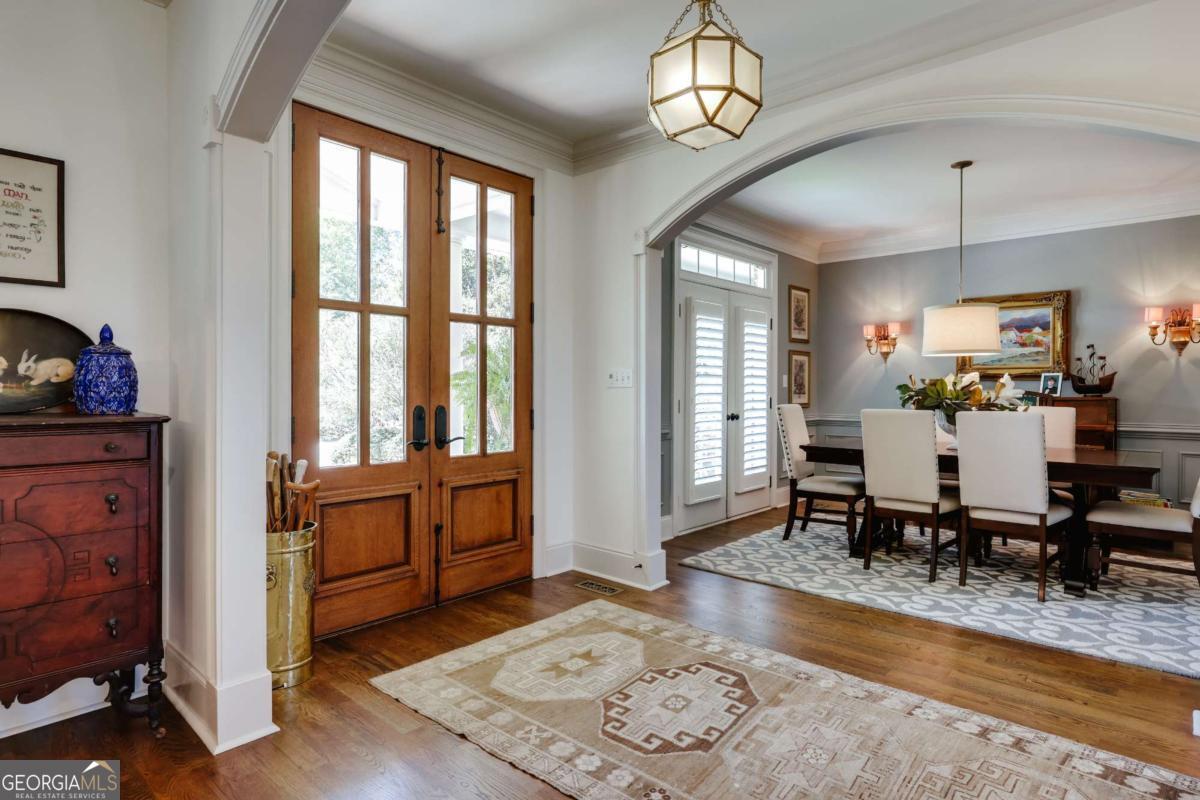 140 Cypress Manor LN