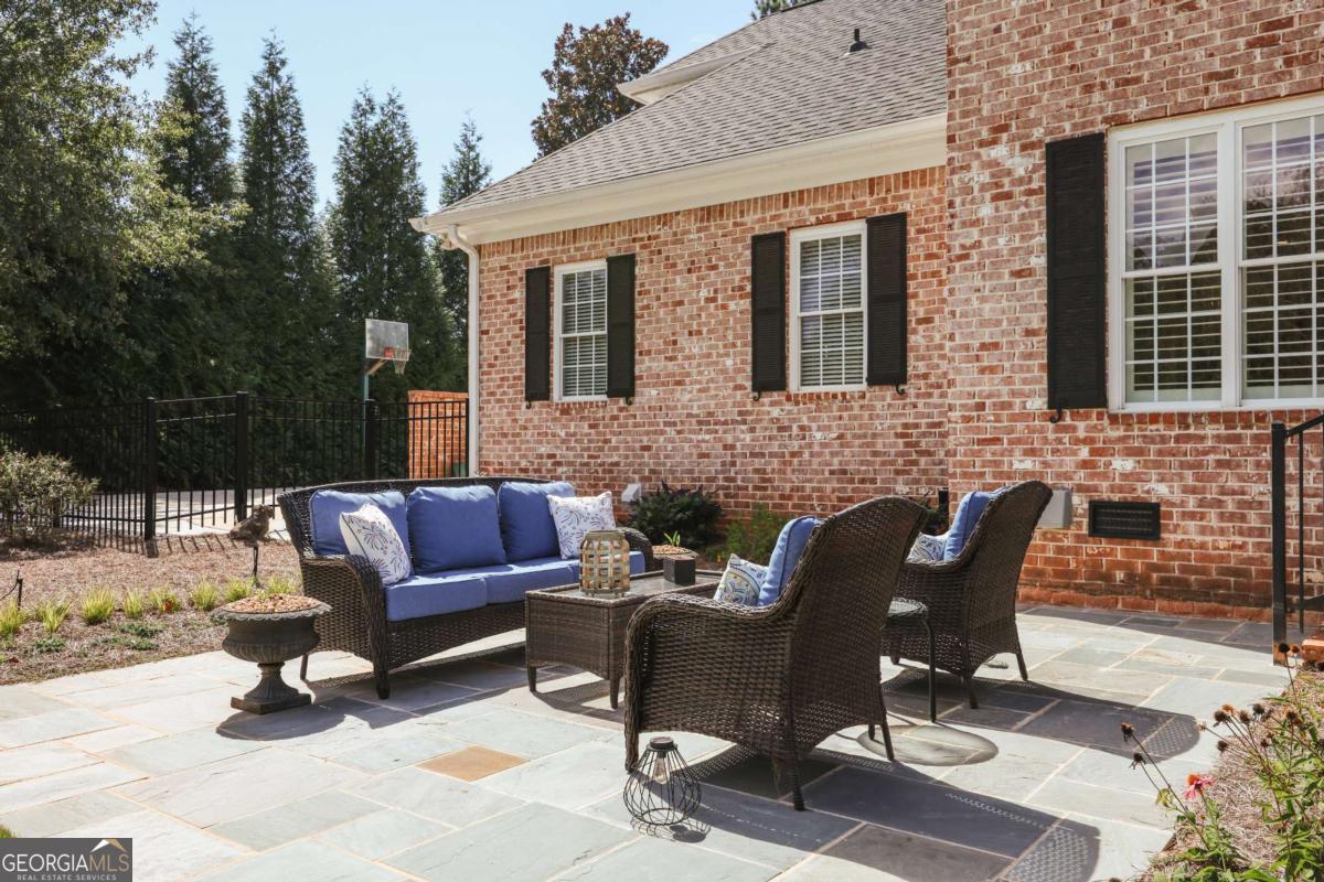 Cypress Manor - Residential