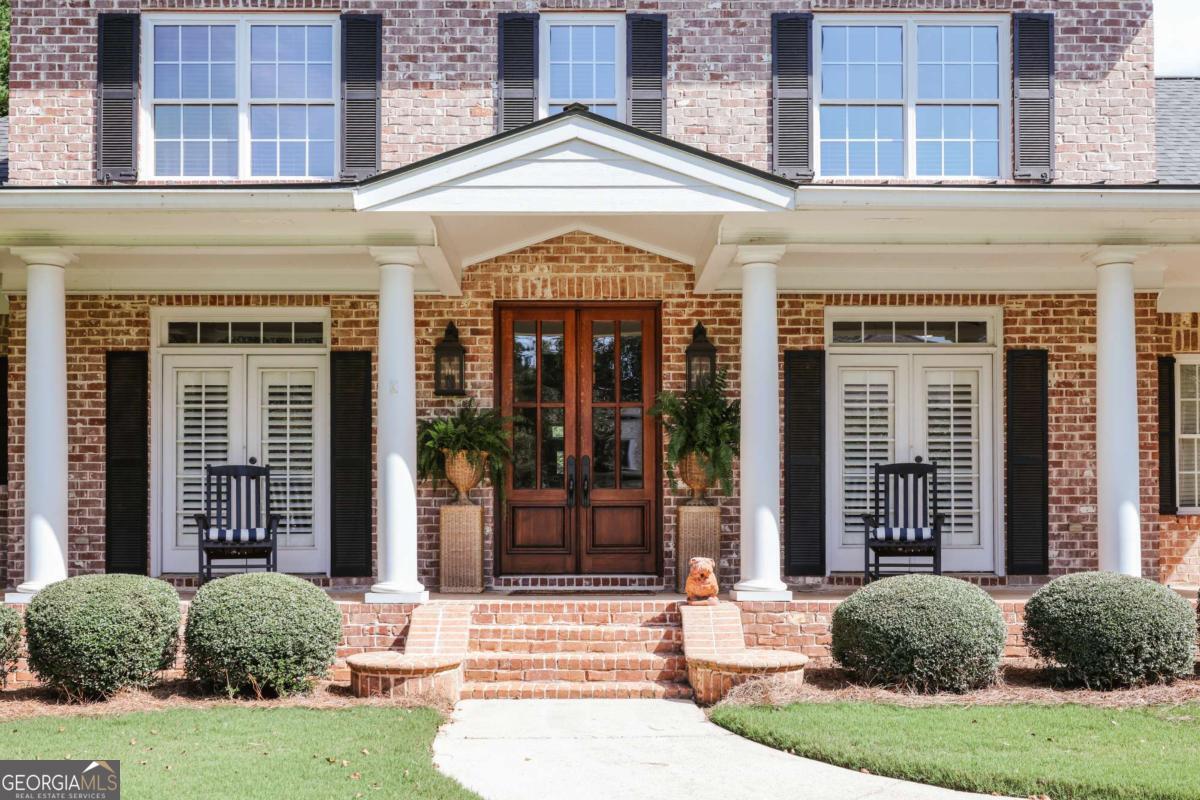 140 Cypress Manor LN