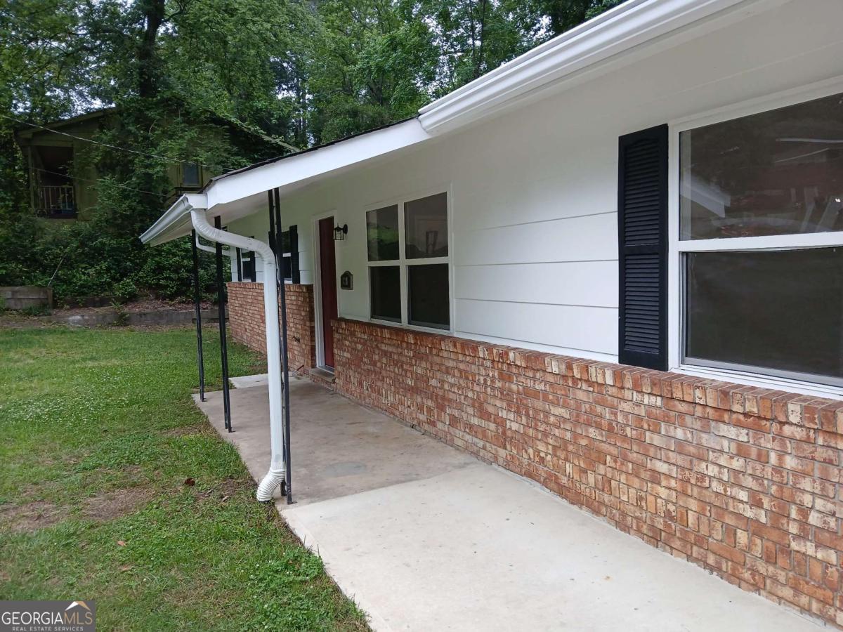 821 Englewood DR