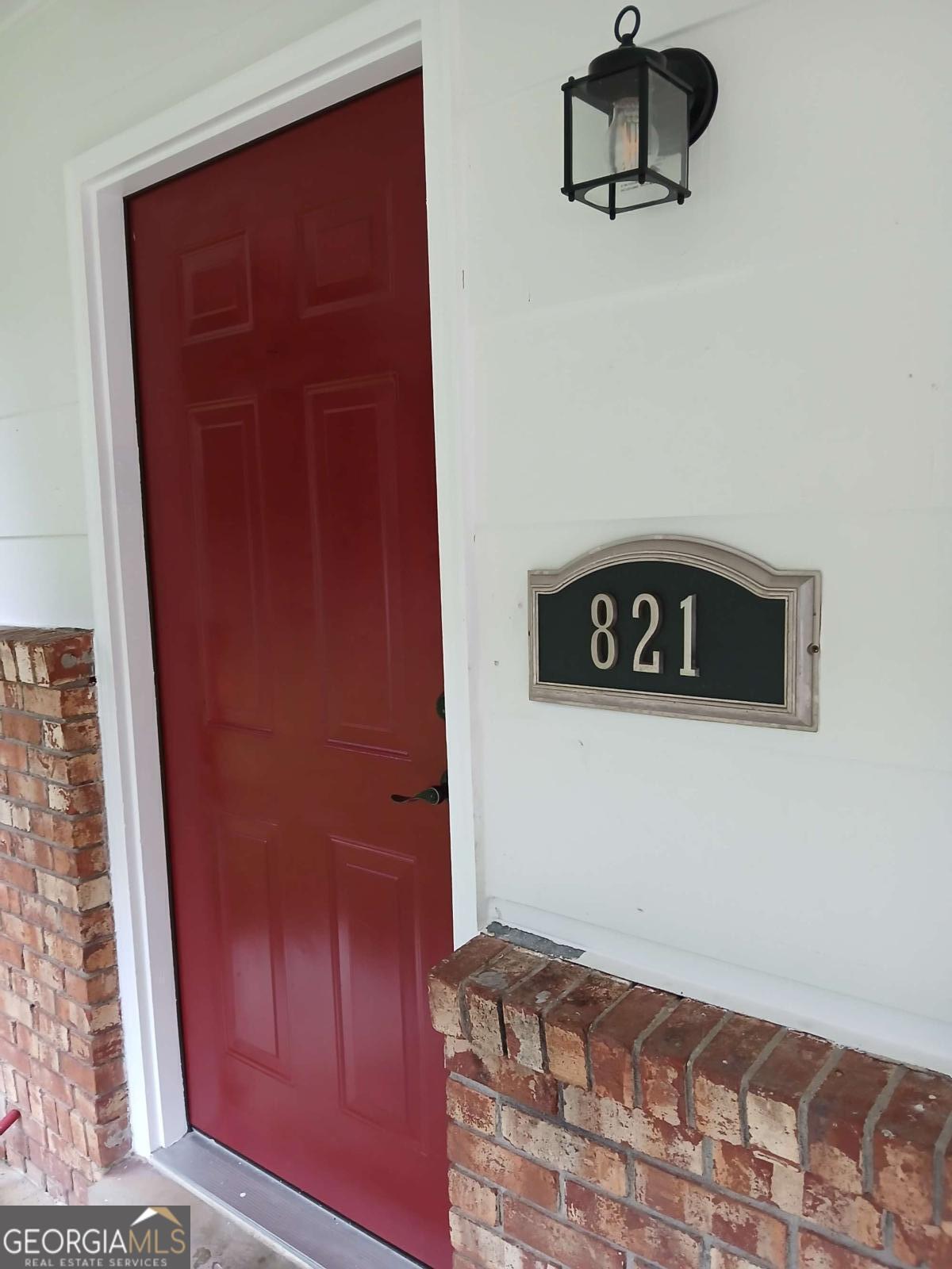 821 Englewood DR