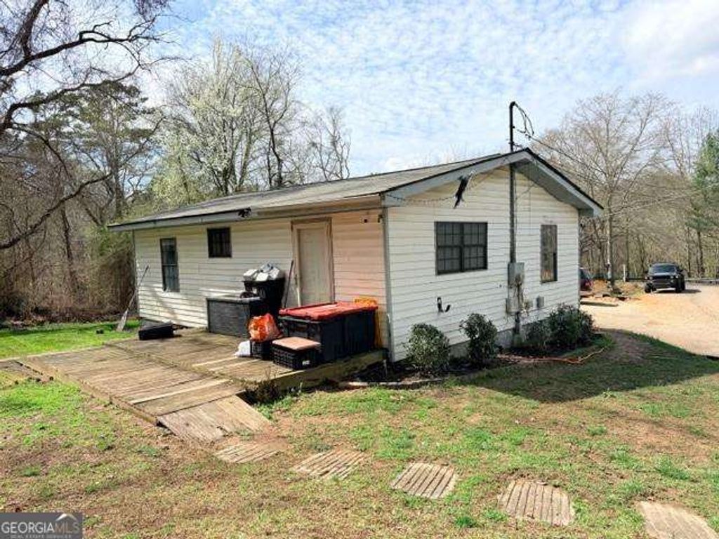 Photo of 414 Lewis Road, Canton, GA 30115 (MLS # 10710047)