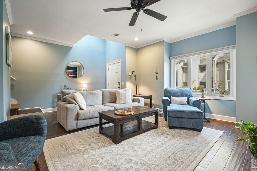 200 Roswell Landings DR