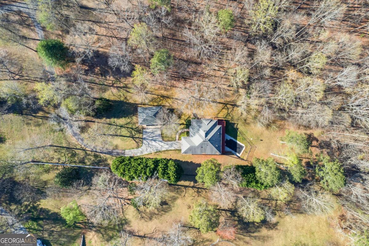 5595 Rolling Acres LN