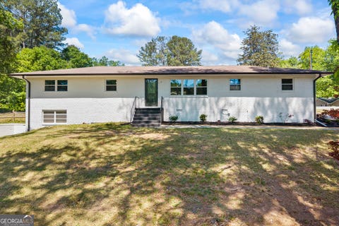 Photo of 166 Glencrest Drive, Toccoa, GA 30577 (MLS # 10739413)