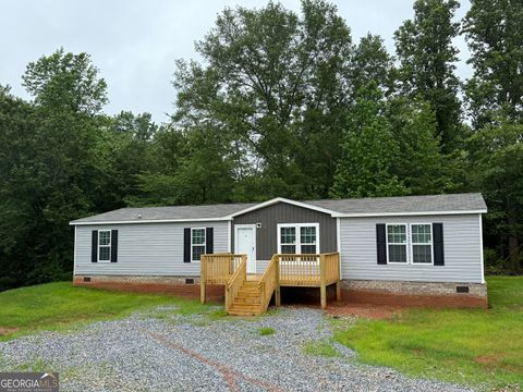 325 Dewaters RD Commerce GA 30529