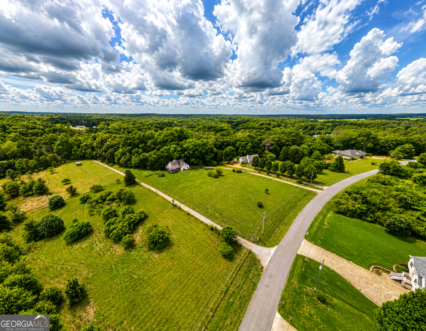 2433 Bear Creek RD