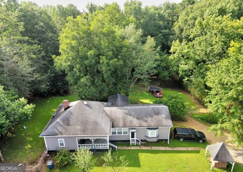 A home in Douglasville