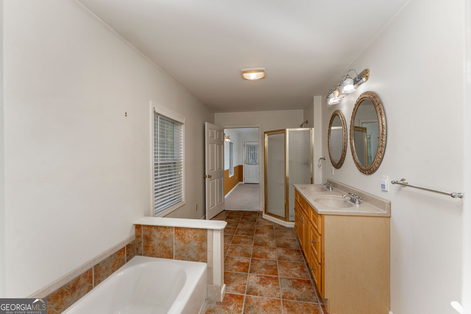 LYDIA HEIGHTS - Residential