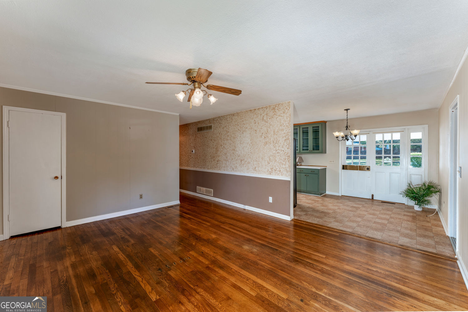 LYDIA HEIGHTS - Residential