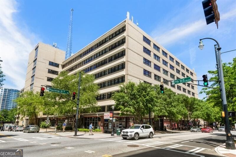 PEACHTREE LOFTS - Residential
