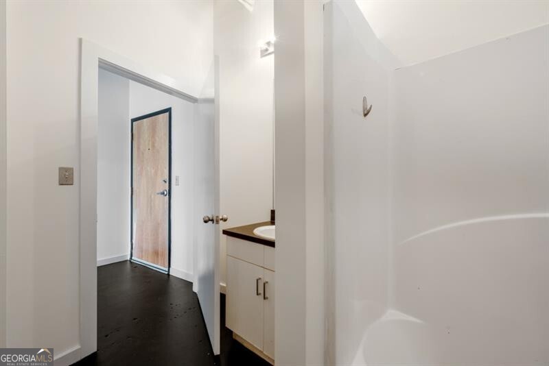 PEACHTREE LOFTS - Residential