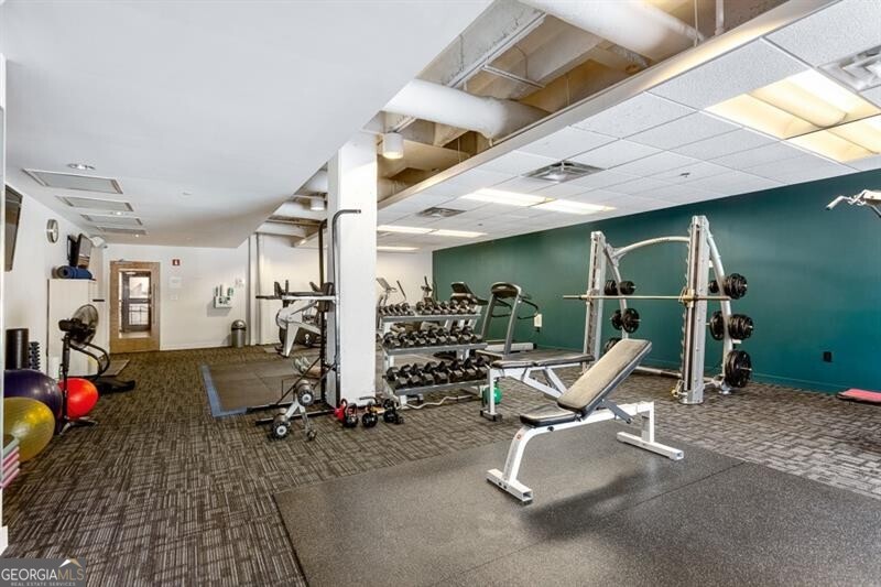 PEACHTREE LOFTS - Residential