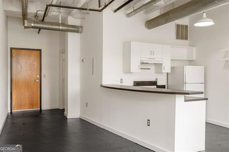 PEACHTREE LOFTS - Residential