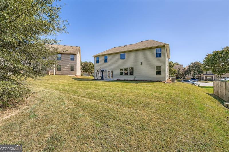 Trey Vista On The Lake - Residential
