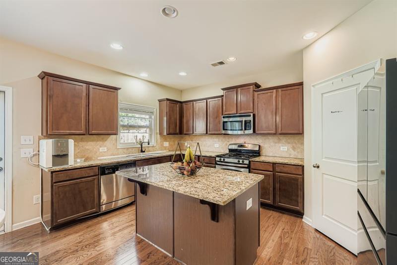 Trey Vista On The Lake - Residential