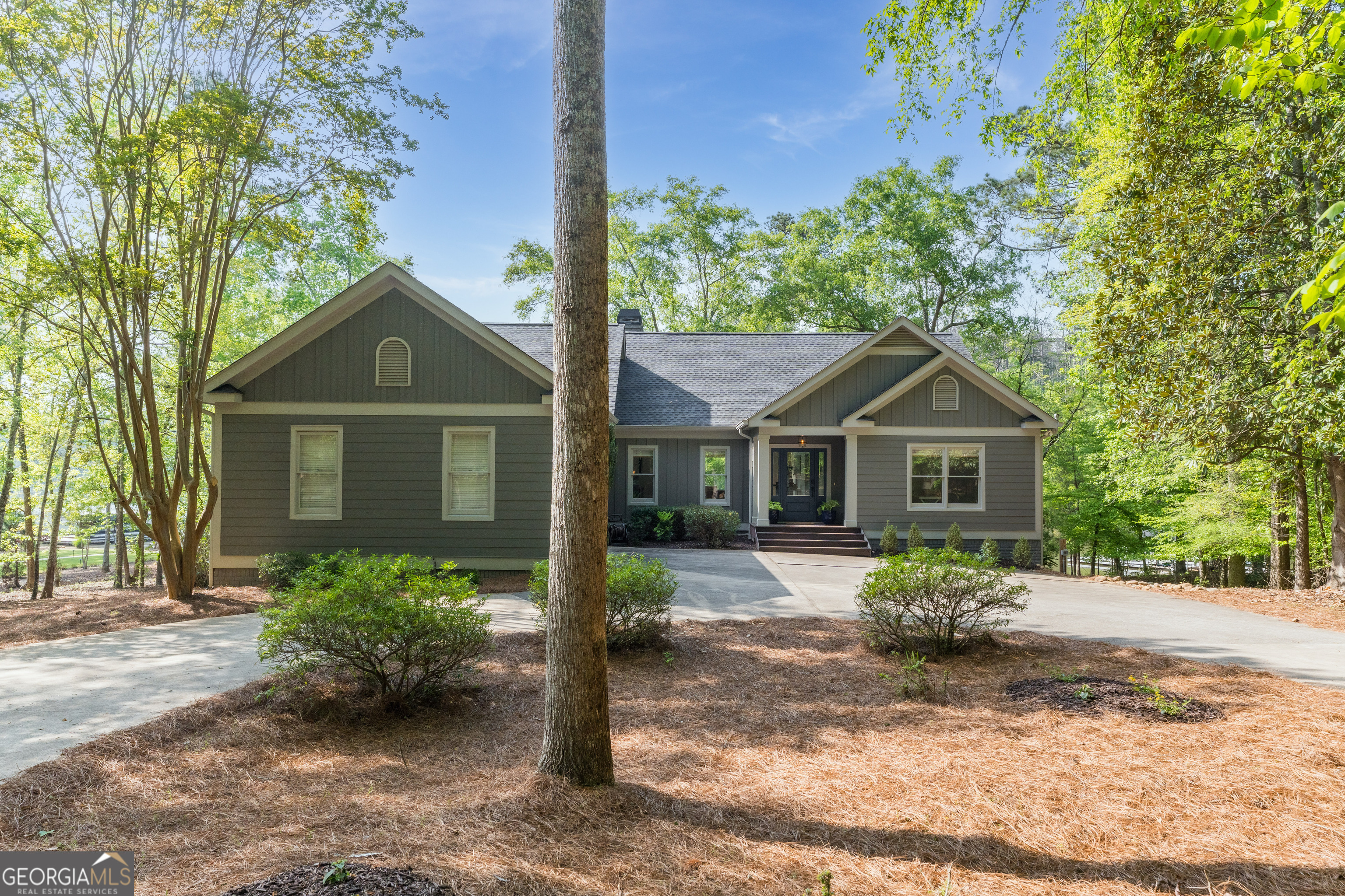 1630 Dogwood DR