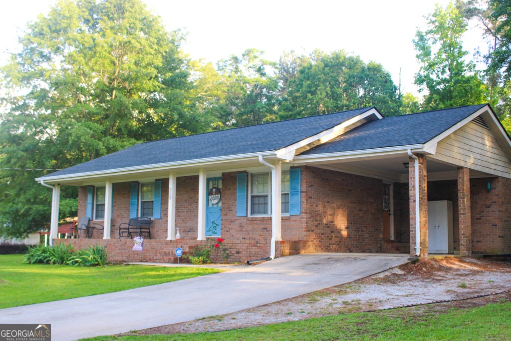Photo of 2569 Wildwood Way, Monroe, GA 30655 (MLS # 10784775)