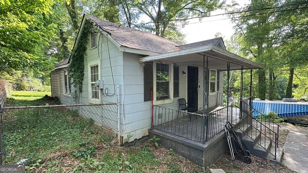 Photo of 2066 Detroit Avenue NW, Atlanta, GA 30314 (MLS # 10754980)