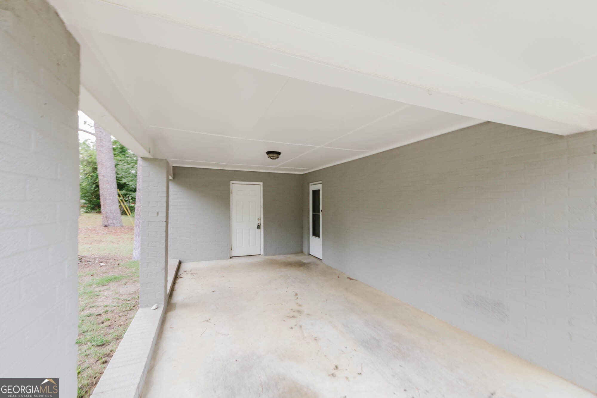 101 Magnolia AVE