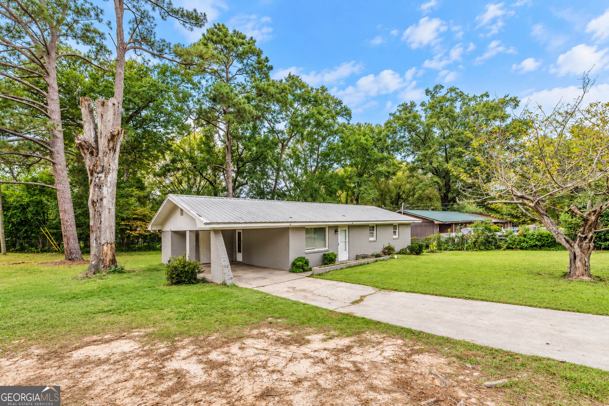 101 Magnolia AVE