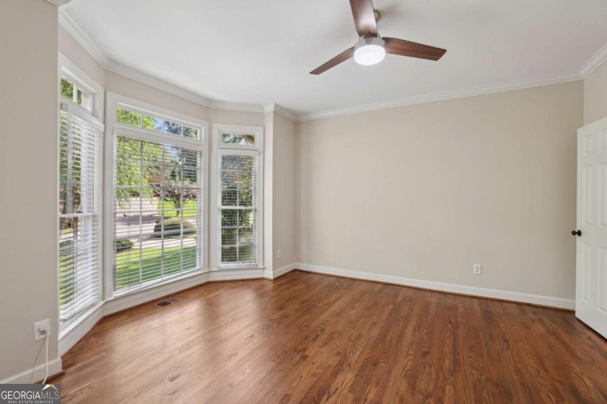 12035 S Magnolia CIR