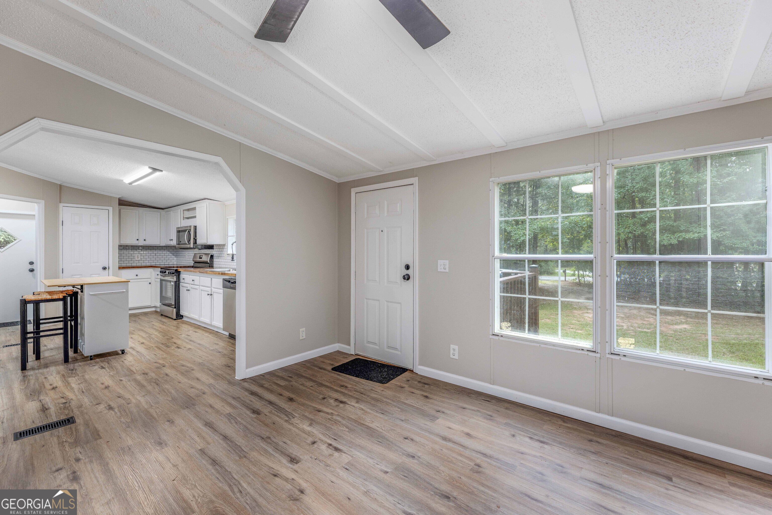 17 Cottonwood DR