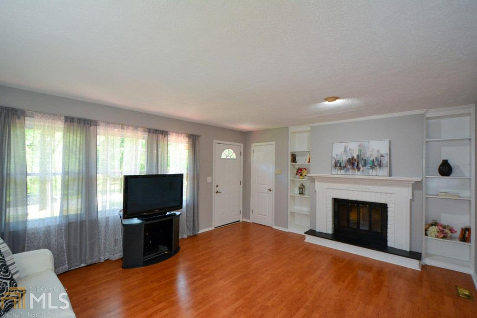 Beverly Woods - Residential