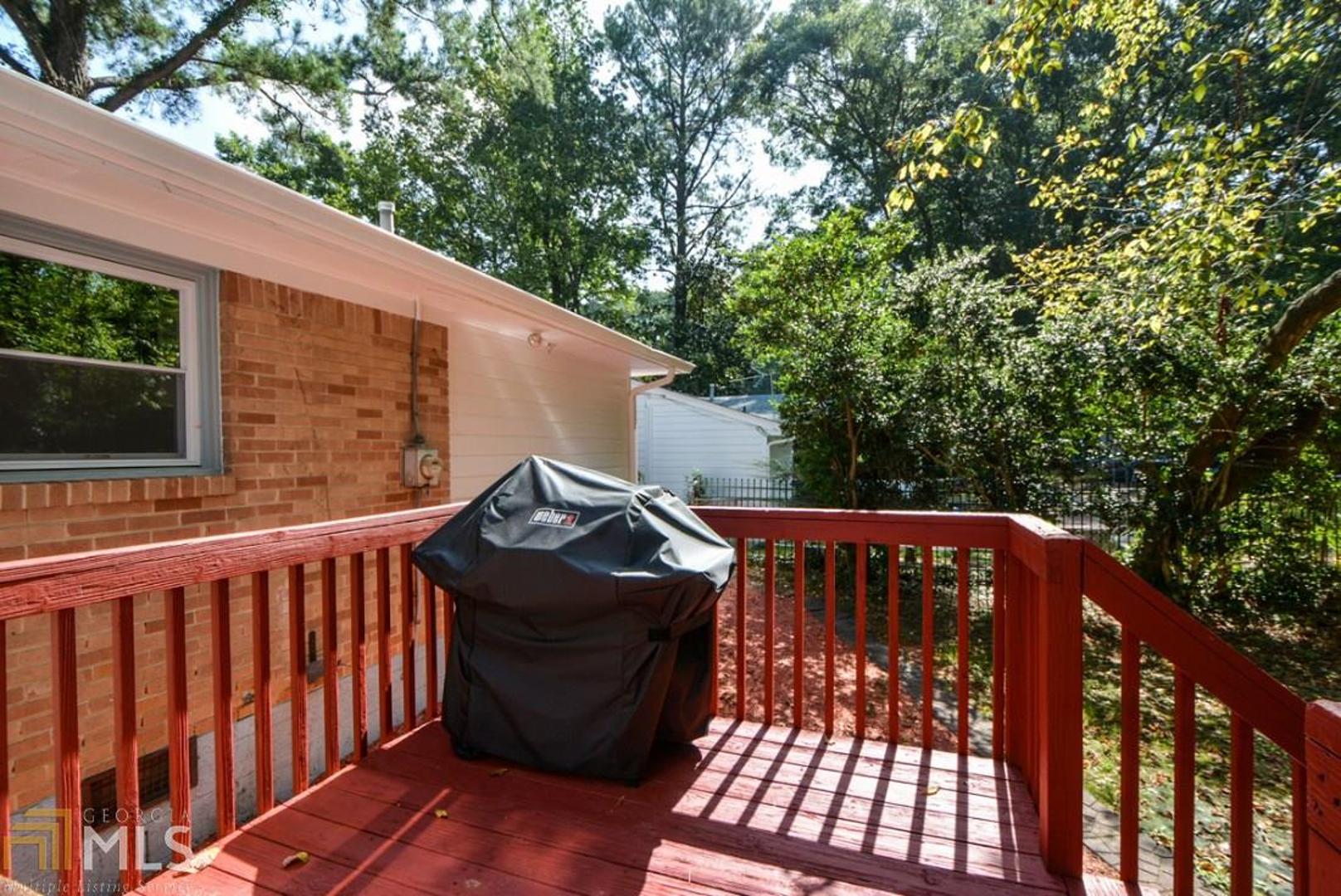 Beverly Woods - Residential