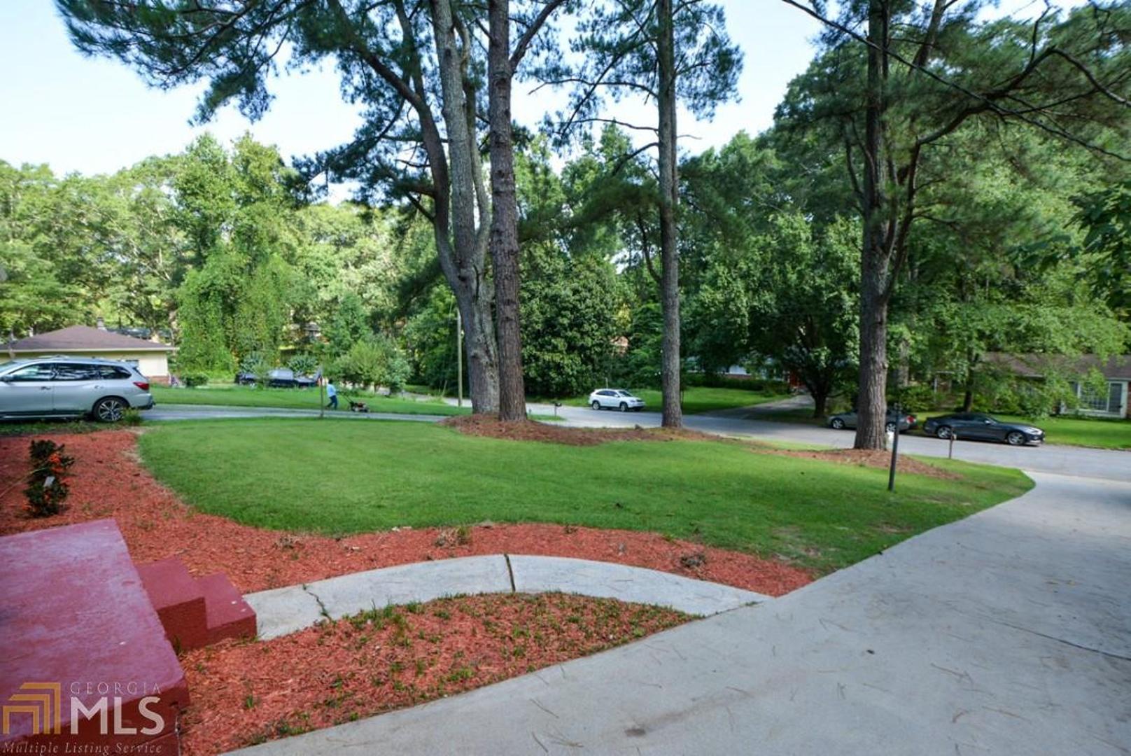 Beverly Woods - Residential