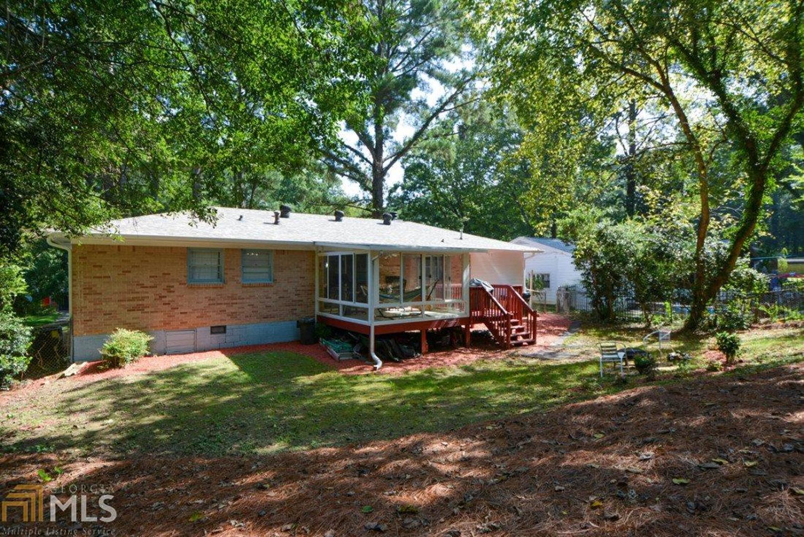 Beverly Woods - Residential