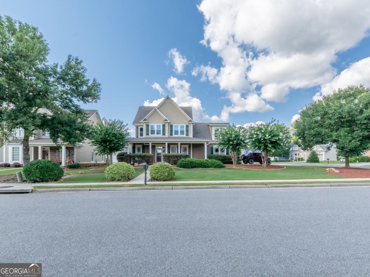 5 Grove Park CIR