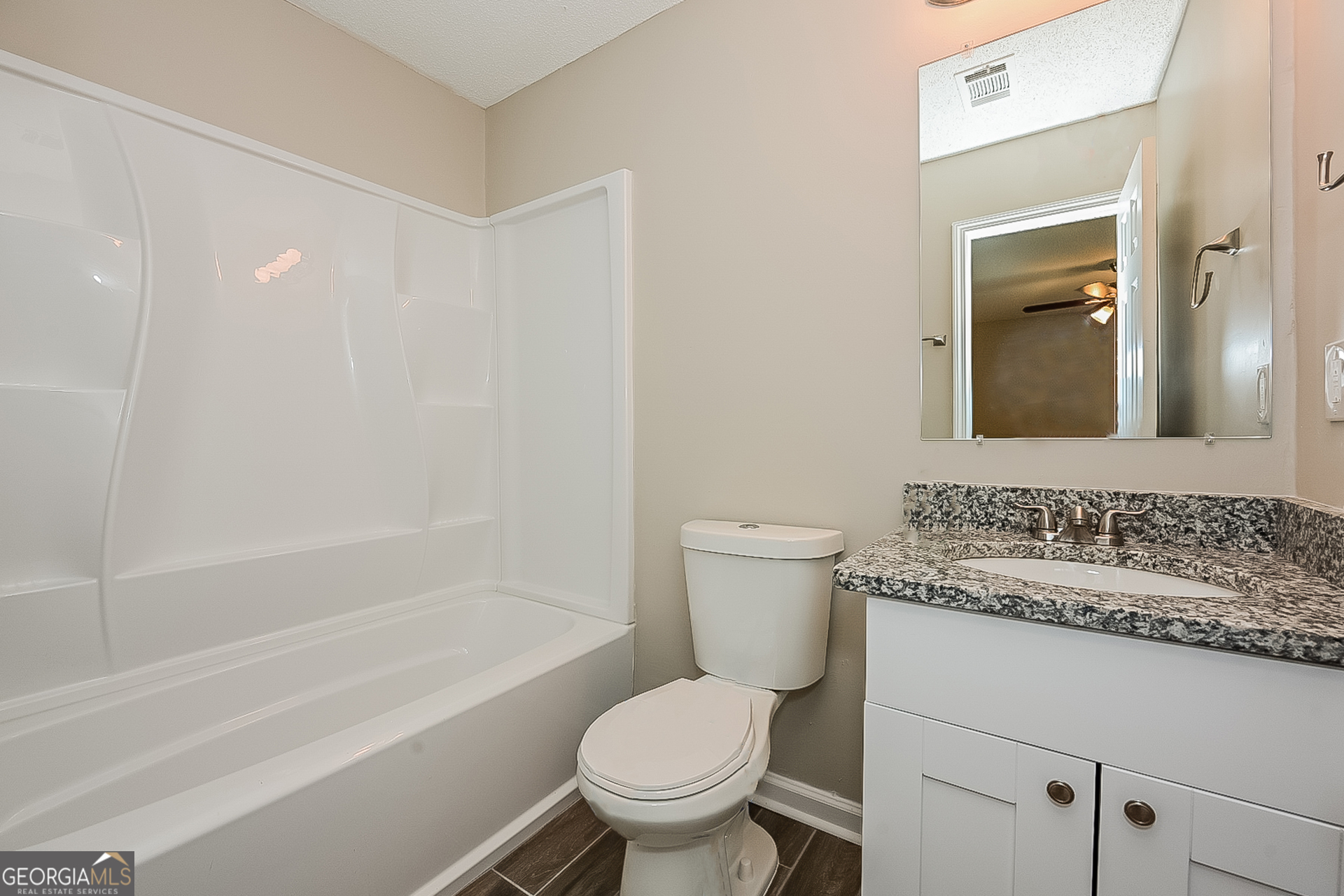 BRANDON HILL - Residential Lease