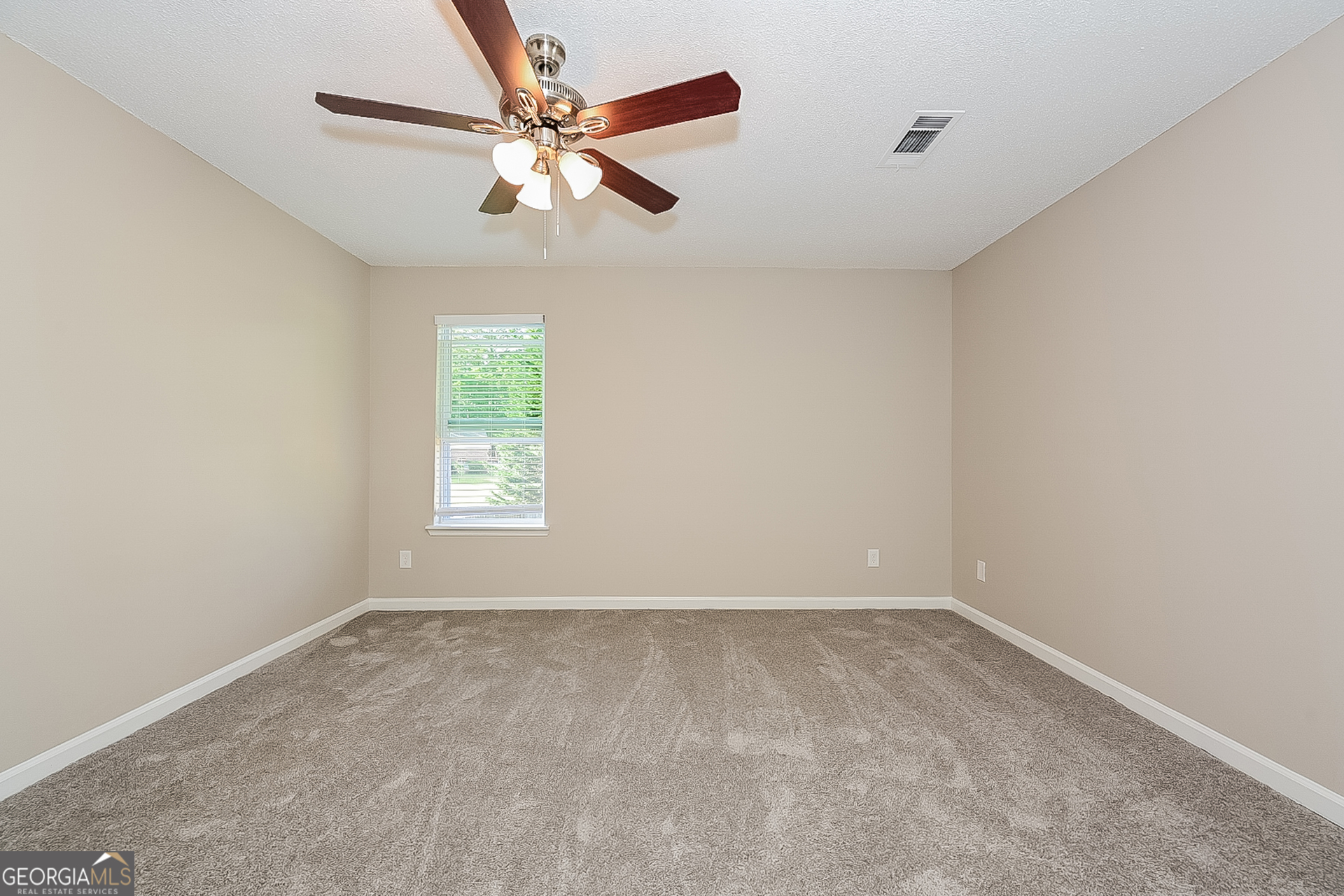 BRANDON HILL - Residential Lease